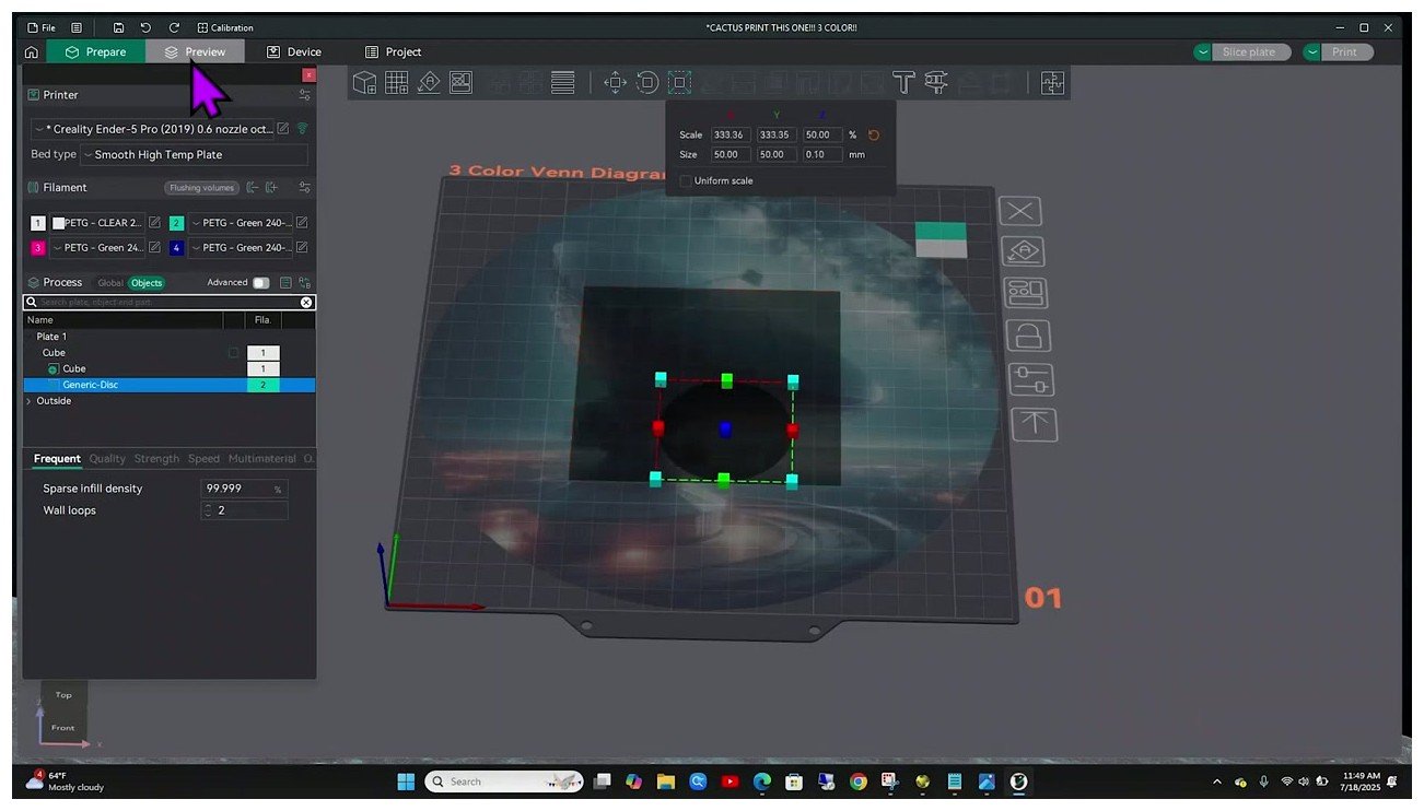 Disc modifier placed on a cube in OrcaSlicer with a different color filament slot assigned